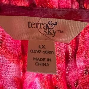 Like New Terra Sky Cotton Top